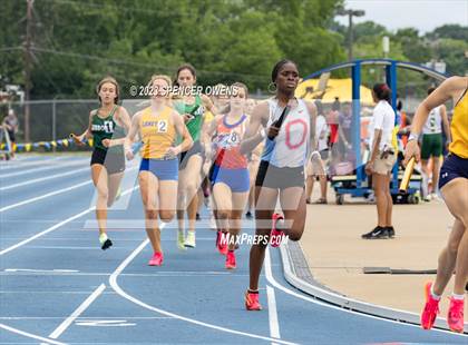 Thumbnail 3 in NCHSAA 2A & 4A Finals photogallery.