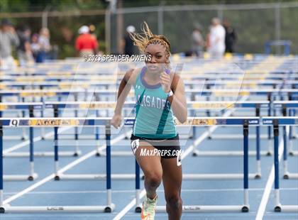 Thumbnail 2 in NCHSAA 2A & 4A Finals photogallery.