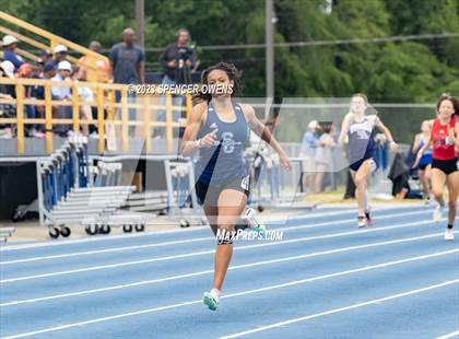 Thumbnail 2 in NCHSAA 2A & 4A Finals photogallery.