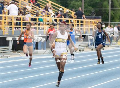 Thumbnail 2 in NCHSAA 2A & 4A Finals photogallery.