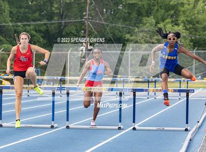 Thumbnail 2 in NCHSAA 2A & 4A Finals photogallery.