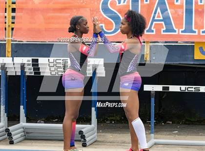 Thumbnail 2 in NCHSAA 2A & 4A Finals photogallery.