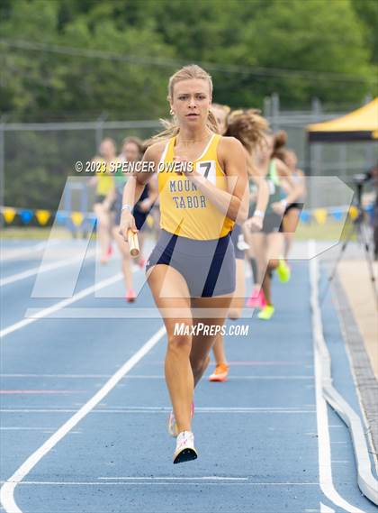 Thumbnail 3 in NCHSAA 2A & 4A Finals photogallery.