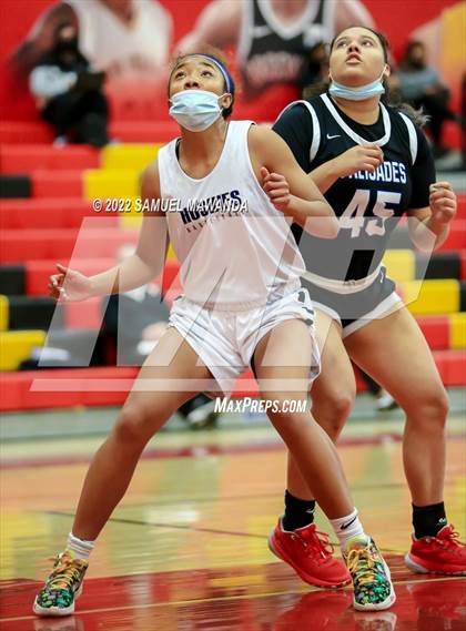 Thumbnail 3 in Palisades vs Rolling Hills Prep (The Covid Showcase) photogallery.