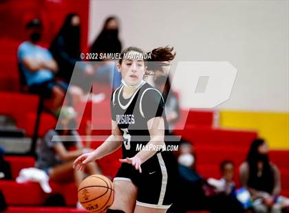 Thumbnail 3 in Palisades vs Rolling Hills Prep (The Covid Showcase) photogallery.