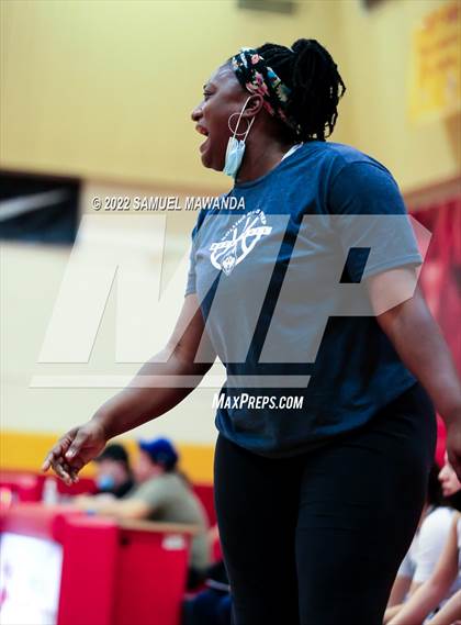 Thumbnail 1 in Palisades vs Rolling Hills Prep (The Covid Showcase) photogallery.