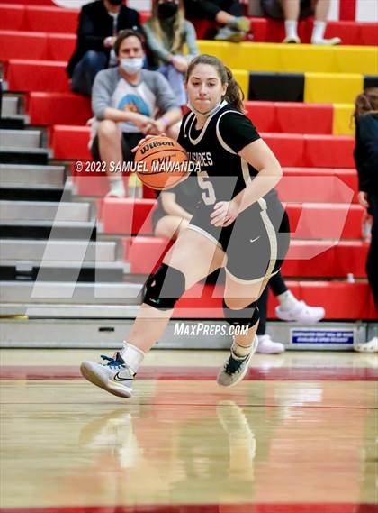 Thumbnail 3 in Palisades vs Rolling Hills Prep (The Covid Showcase) photogallery.
