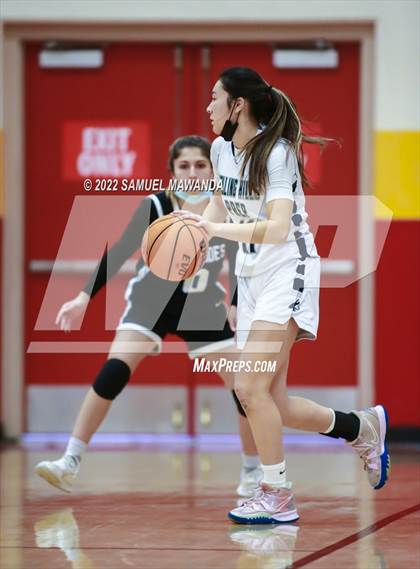 Thumbnail 1 in Palisades vs Rolling Hills Prep (The Covid Showcase) photogallery.