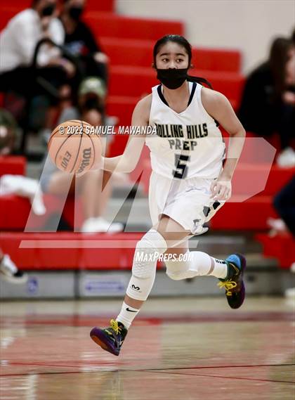 Thumbnail 1 in Palisades vs Rolling Hills Prep (The Covid Showcase) photogallery.