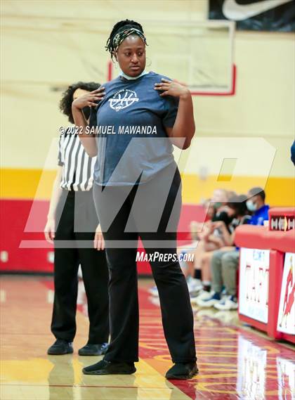 Thumbnail 1 in Palisades vs Rolling Hills Prep (The Covid Showcase) photogallery.