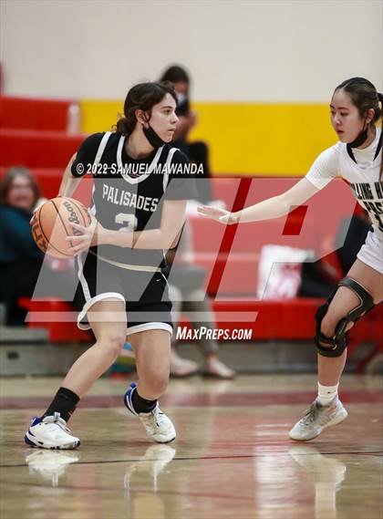 Thumbnail 3 in Palisades vs Rolling Hills Prep (The Covid Showcase) photogallery.