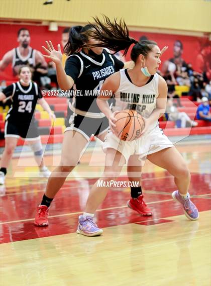 Thumbnail 3 in Palisades vs Rolling Hills Prep (The Covid Showcase) photogallery.