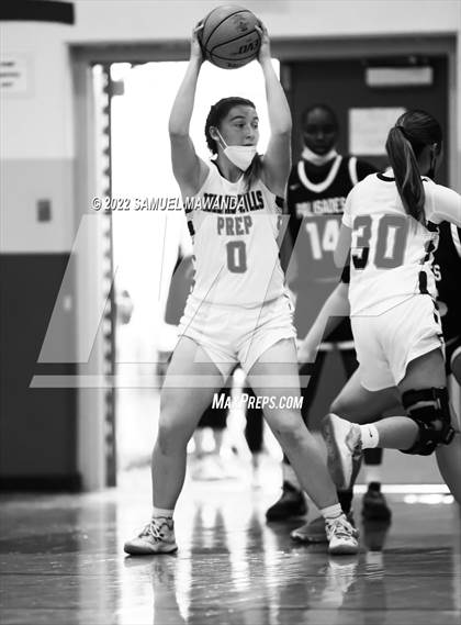 Thumbnail 3 in Palisades vs Rolling Hills Prep (The Covid Showcase) photogallery.