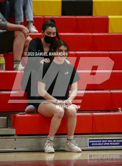 Thumbnail 1 in Palisades vs Rolling Hills Prep (The Covid Showcase) photogallery.