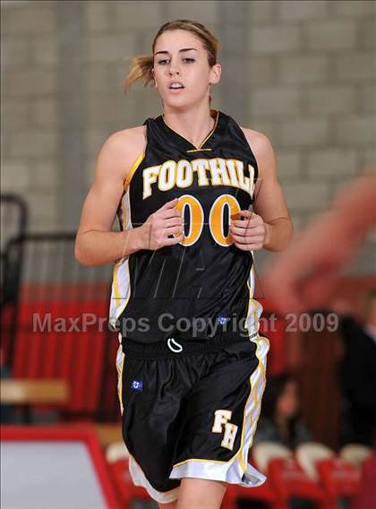 Thumbnail 1 in Wilson vs. Foothill (Nike Extravaganza) photogallery.