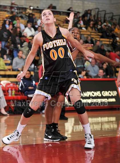 Thumbnail 3 in Wilson vs. Foothill (Nike Extravaganza) photogallery.