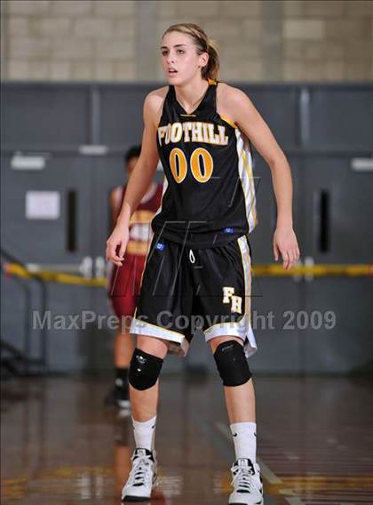 Thumbnail 2 in Wilson vs. Foothill (Nike Extravaganza) photogallery.