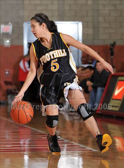Thumbnail 2 in Wilson vs. Foothill (Nike Extravaganza) photogallery.