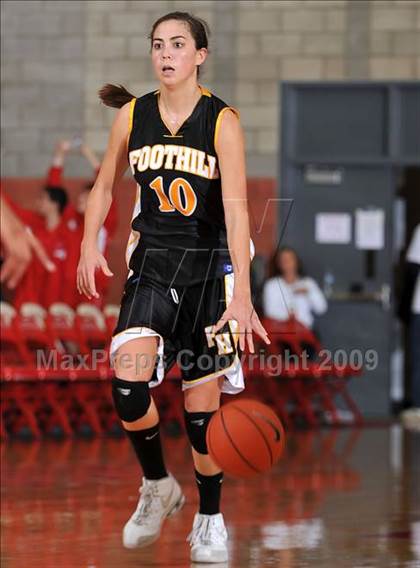 Thumbnail 2 in Wilson vs. Foothill (Nike Extravaganza) photogallery.