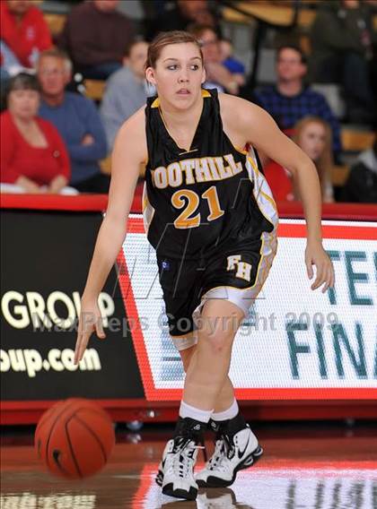 Thumbnail 3 in Wilson vs. Foothill (Nike Extravaganza) photogallery.
