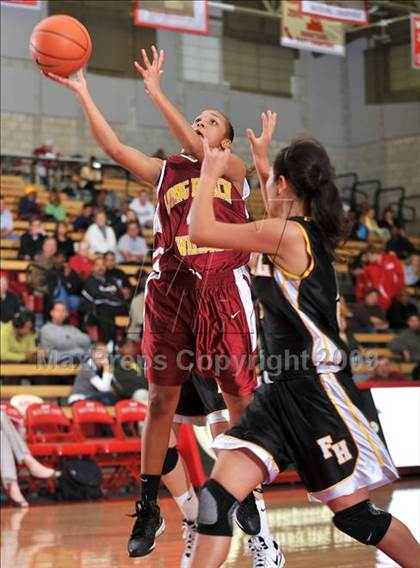 Thumbnail 1 in Wilson vs. Foothill (Nike Extravaganza) photogallery.