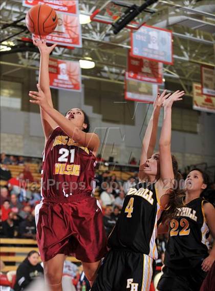 Thumbnail 2 in Wilson vs. Foothill (Nike Extravaganza) photogallery.