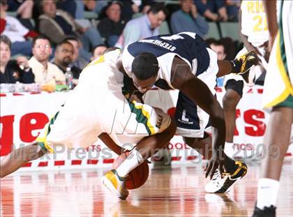 Thumbnail 3 in Rice vs. Lincoln (NYS Federation AA Semifinal) photogallery.