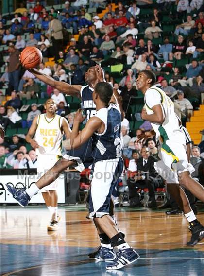 Thumbnail 3 in Rice vs. Lincoln (NYS Federation AA Semifinal) photogallery.