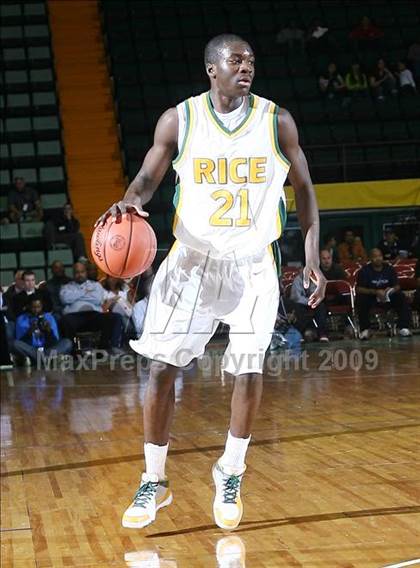 Thumbnail 1 in Rice vs. Lincoln (NYS Federation AA Semifinal) photogallery.