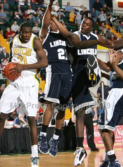 Thumbnail 1 in Rice vs. Lincoln (NYS Federation AA Semifinal) photogallery.