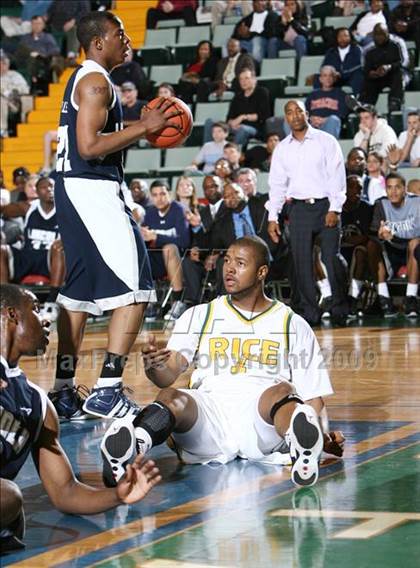 Thumbnail 3 in Rice vs. Lincoln (NYS Federation AA Semifinal) photogallery.