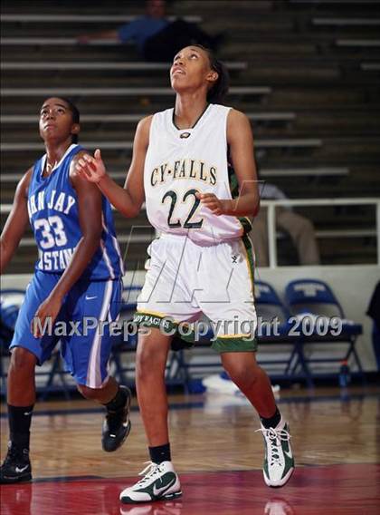 Thumbnail 1 in Jay vs Cypress Falls (McDonalds Texas Invitational) photogallery.