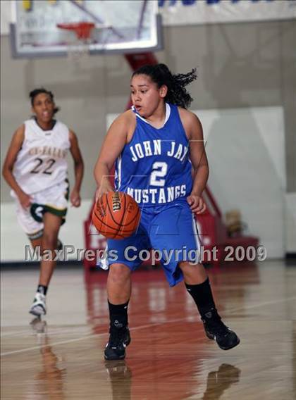 Thumbnail 3 in Jay vs Cypress Falls (McDonalds Texas Invitational) photogallery.