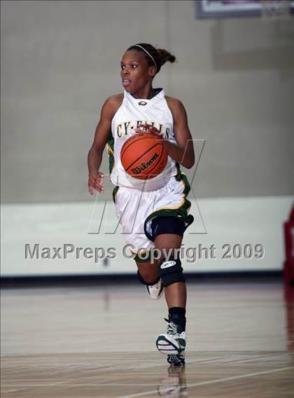 Thumbnail 3 in Jay vs Cypress Falls (McDonalds Texas Invitational) photogallery.