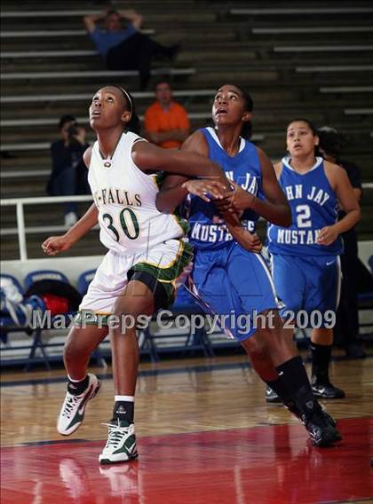 Thumbnail 1 in Jay vs Cypress Falls (McDonalds Texas Invitational) photogallery.