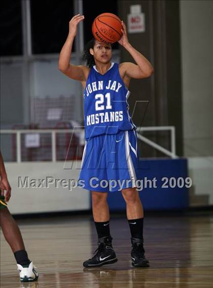 Thumbnail 3 in Jay vs Cypress Falls (McDonalds Texas Invitational) photogallery.