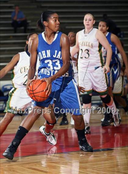 Thumbnail 3 in Jay vs Cypress Falls (McDonalds Texas Invitational) photogallery.