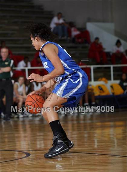Thumbnail 3 in Jay vs Cypress Falls (McDonalds Texas Invitational) photogallery.