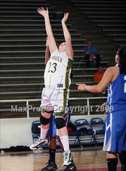 Thumbnail 3 in Jay vs Cypress Falls (McDonalds Texas Invitational) photogallery.
