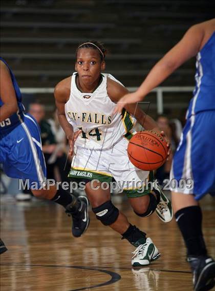 Thumbnail 2 in Jay vs Cypress Falls (McDonalds Texas Invitational) photogallery.
