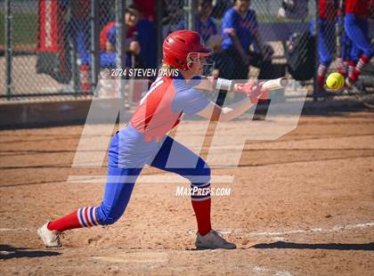 Thumbnail 3 in Glendale @ Holbrook photogallery.