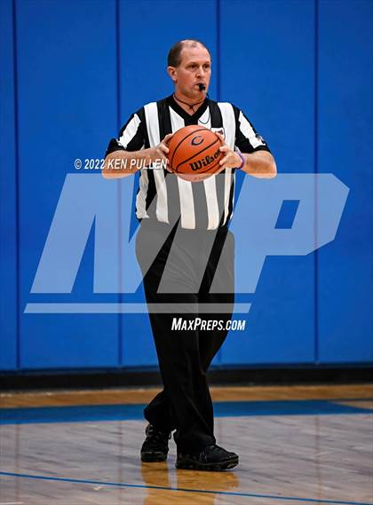 Thumbnail 2 in Warren County @ Central photogallery.
