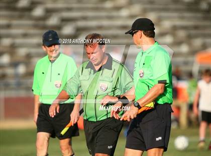Thumbnail 2 in Pinecrest vs Southern Lee (Battle for the Bell) photogallery.