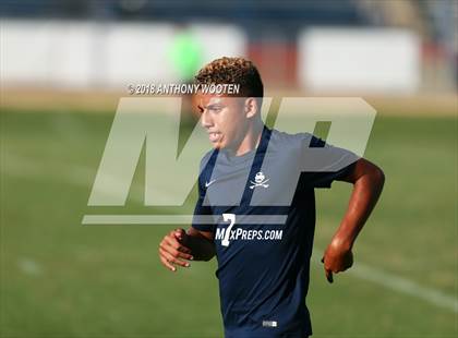 Thumbnail 2 in Pinecrest vs Southern Lee (Battle for the Bell) photogallery.