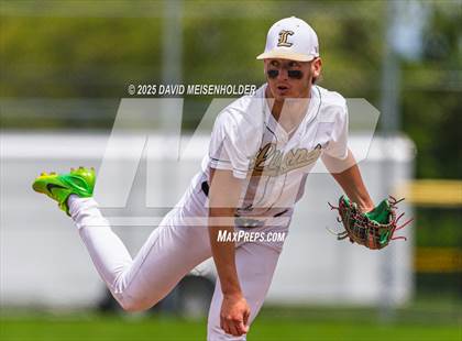Thumbnail 3 in Smithtown East vs Longwood (Suffolk county Class AAA Semifinal) photogallery.