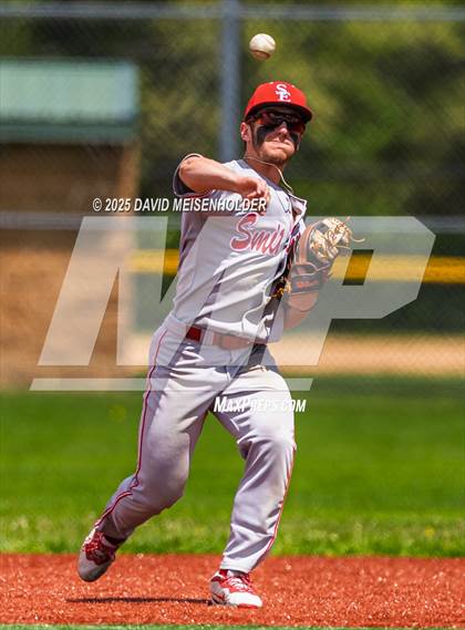 Thumbnail 3 in Smithtown East vs Longwood (Suffolk county Class AAA Semifinal) photogallery.