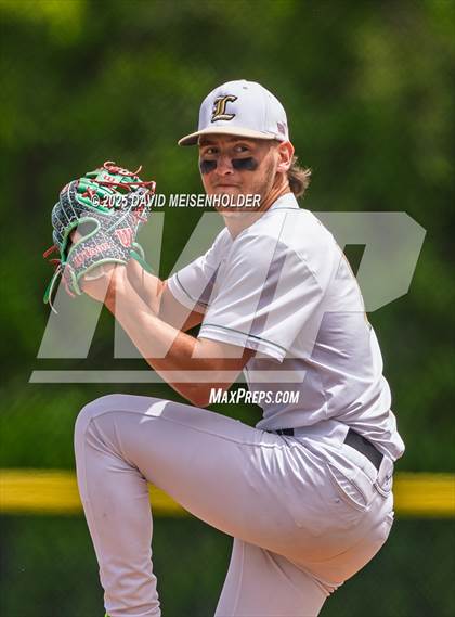 Thumbnail 1 in Smithtown East vs Longwood (Suffolk county Class AAA Semifinal) photogallery.