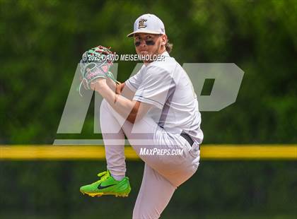 Thumbnail 1 in Smithtown East vs Longwood (Suffolk county Class AAA Semifinal) photogallery.