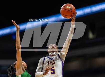 Thumbnail 2 in Cuero vs. Lincoln (UIL 4A Basketball Division II Final) photogallery.