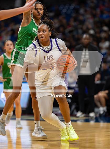 Thumbnail 1 in Cuero vs. Lincoln (UIL 4A Basketball Division II Final) photogallery.